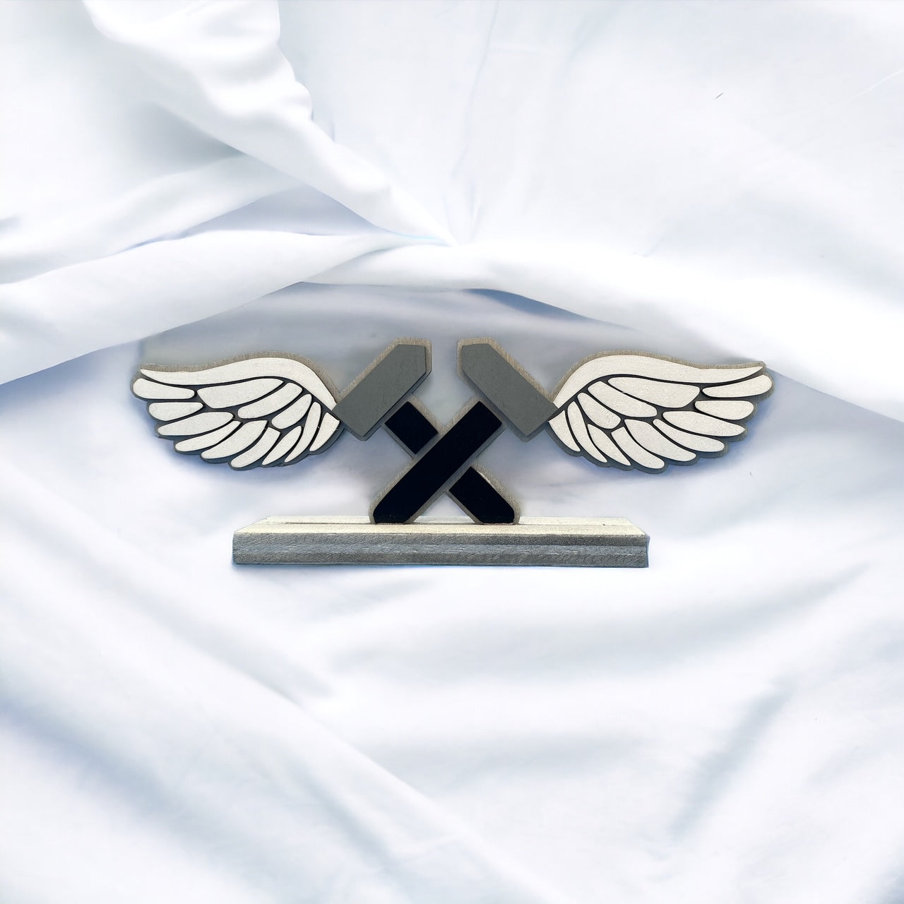 Military Aviation Memorabilia Wings (Airframes)